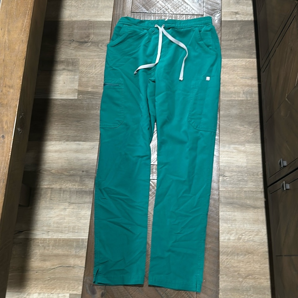 Figs Yola Skinny Scrub Pants